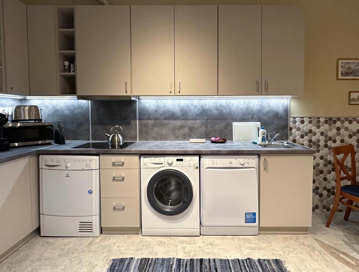Abt Apartments บูดาเปสต์ ภายนอก รูปภาพ